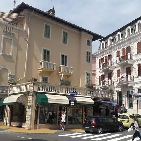 Iva, Opatija Centar Apartamento Exterior foto